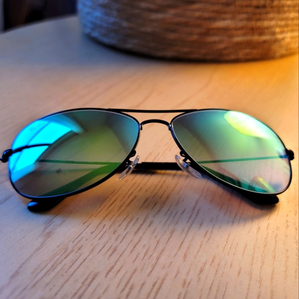Ray-Ban Aviator Sunglasses Reflective Green